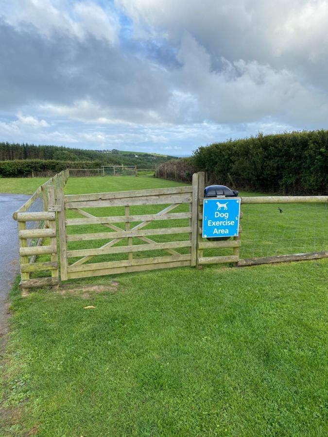 Luxury Cornish Holiday Accommodation With Sea View 布德 外观 照片
