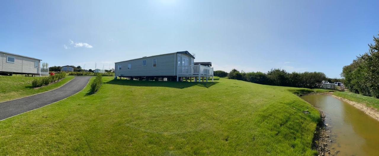 Luxury Cornish Holiday Accommodation With Sea View 布德 外观 照片